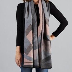 Soia & Kyo Pink & Gray Geometric Scarf